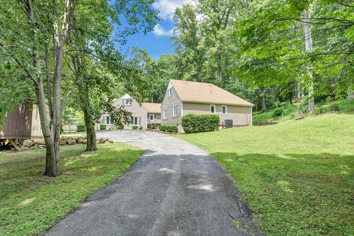 6796 Charlemont RD - Photo 76