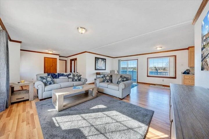 350 Tracy DR - Photo 11