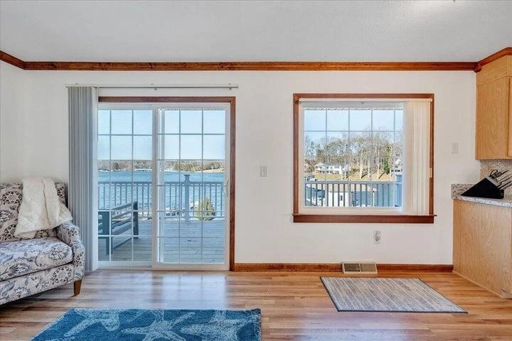 350 Tracy DR - Photo 12