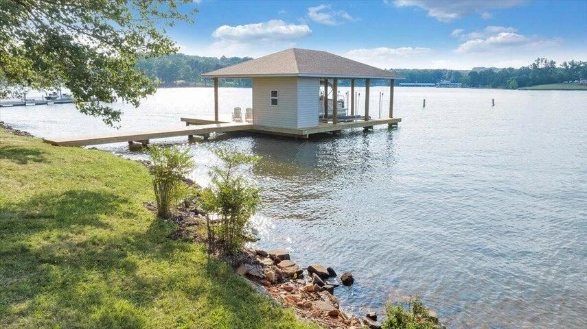 350 Tracy DR - Photo 5