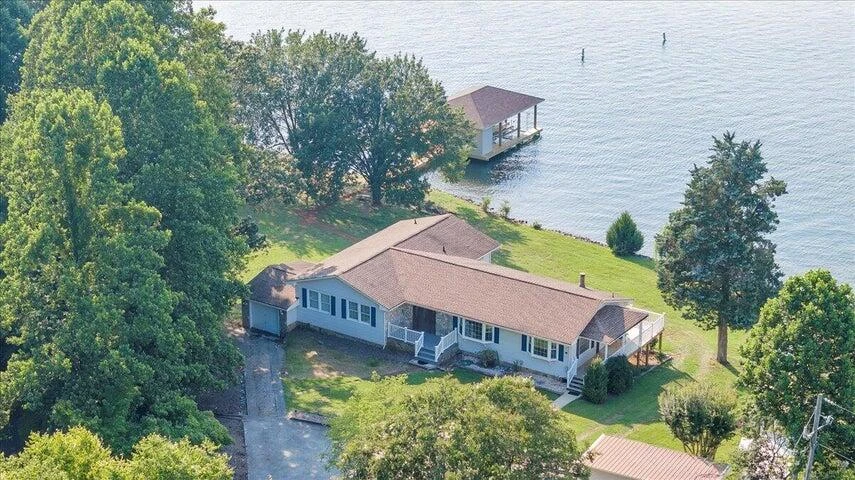 350 Tracy DR - Photo 6