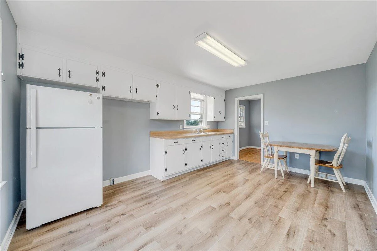 1519 South Pacific DR - Photo 12