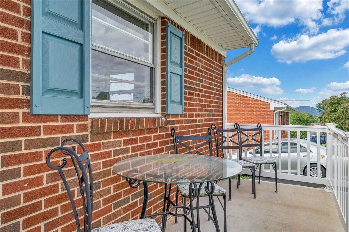 1519 South Pacific DR - Photo 5