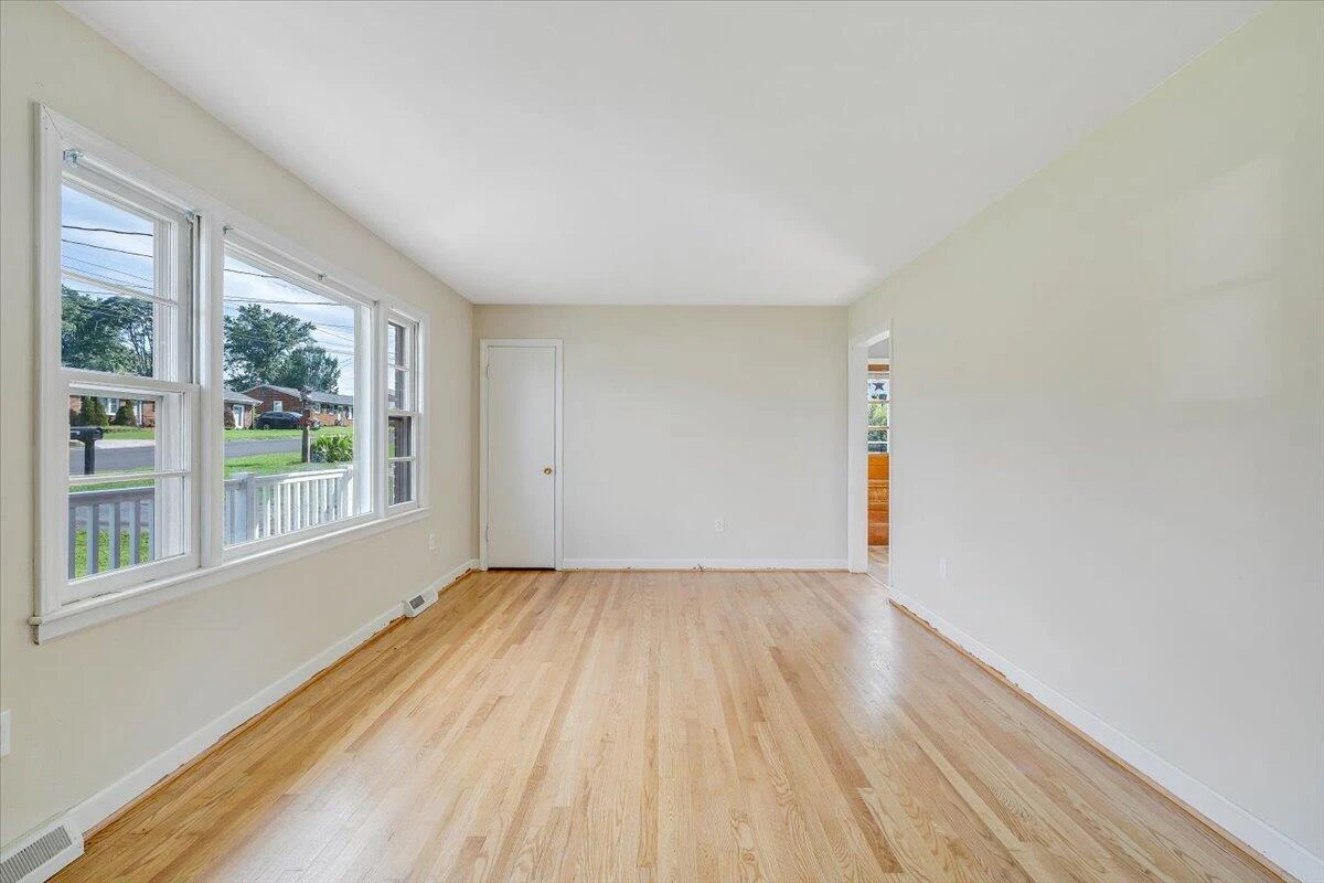 1519 South Pacific DR - Photo 9