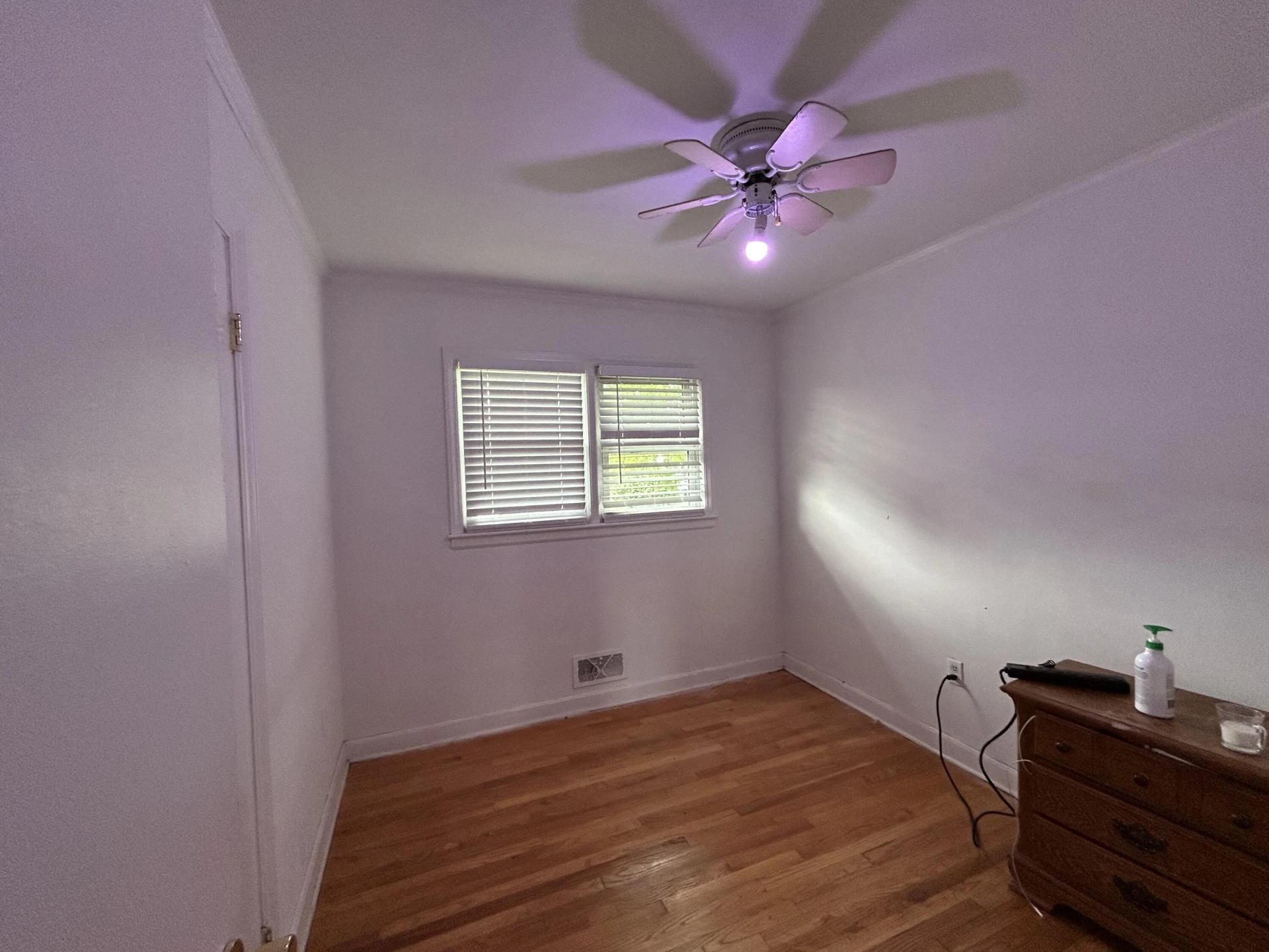 223 Oaklawn AVE NE - Photo 7