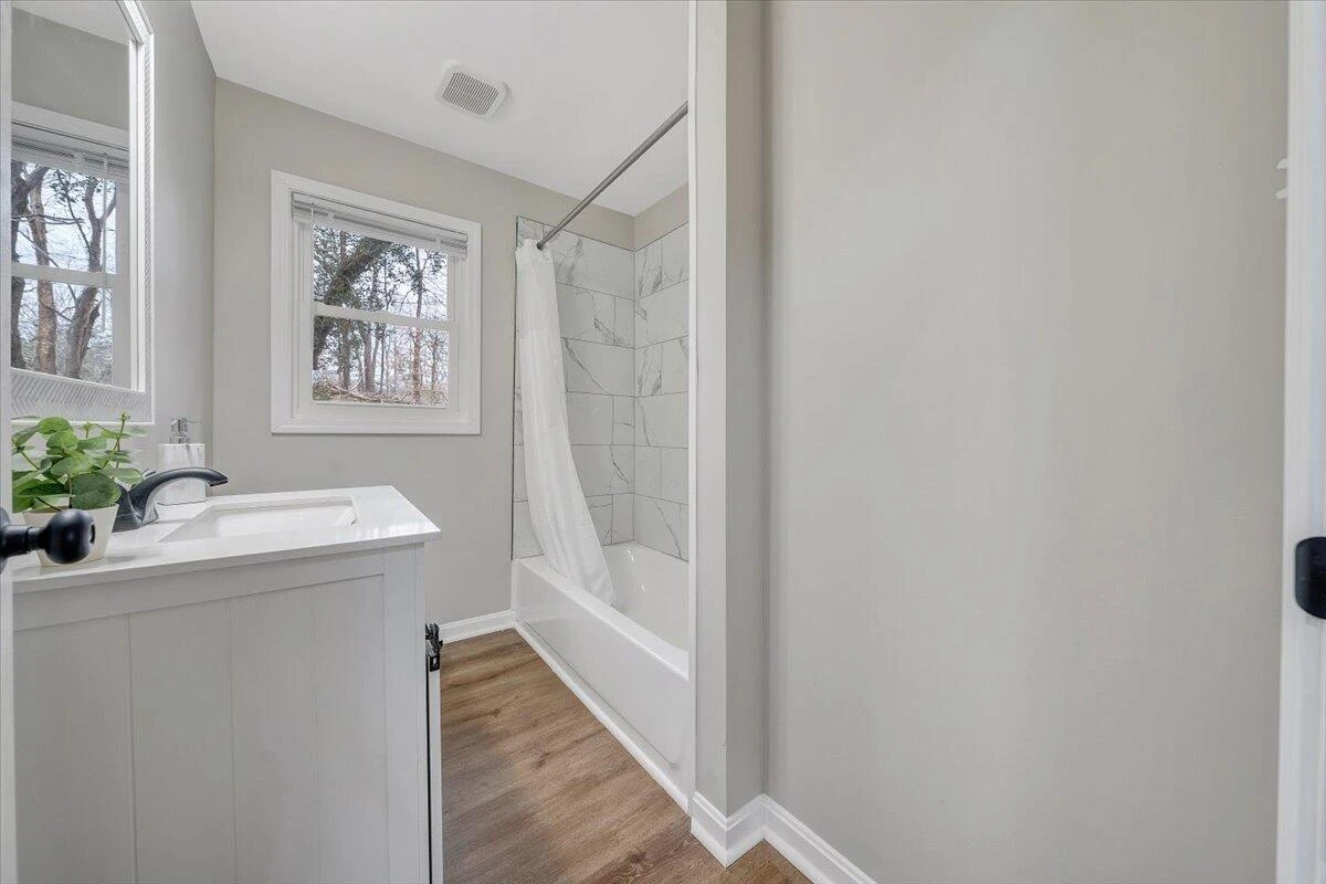 526 Glendale ST - Photo 19