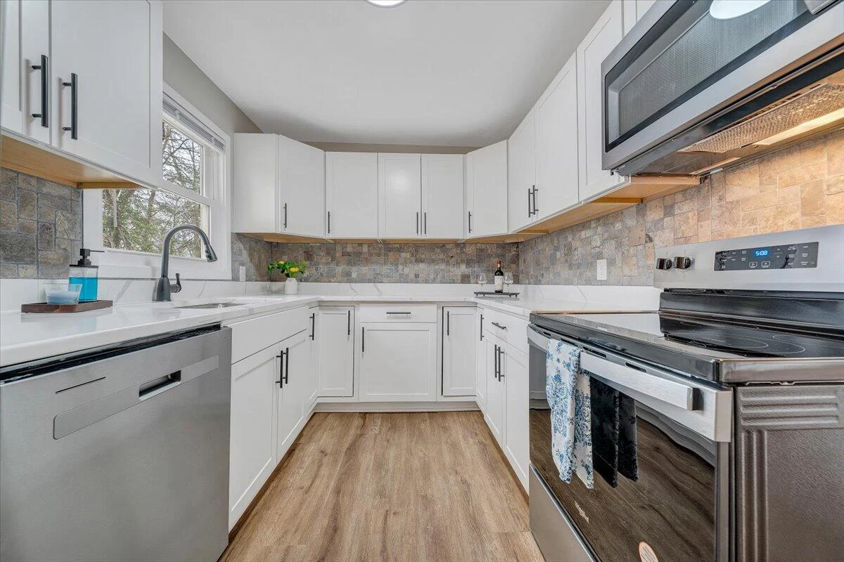 526 Glendale ST - Photo 9