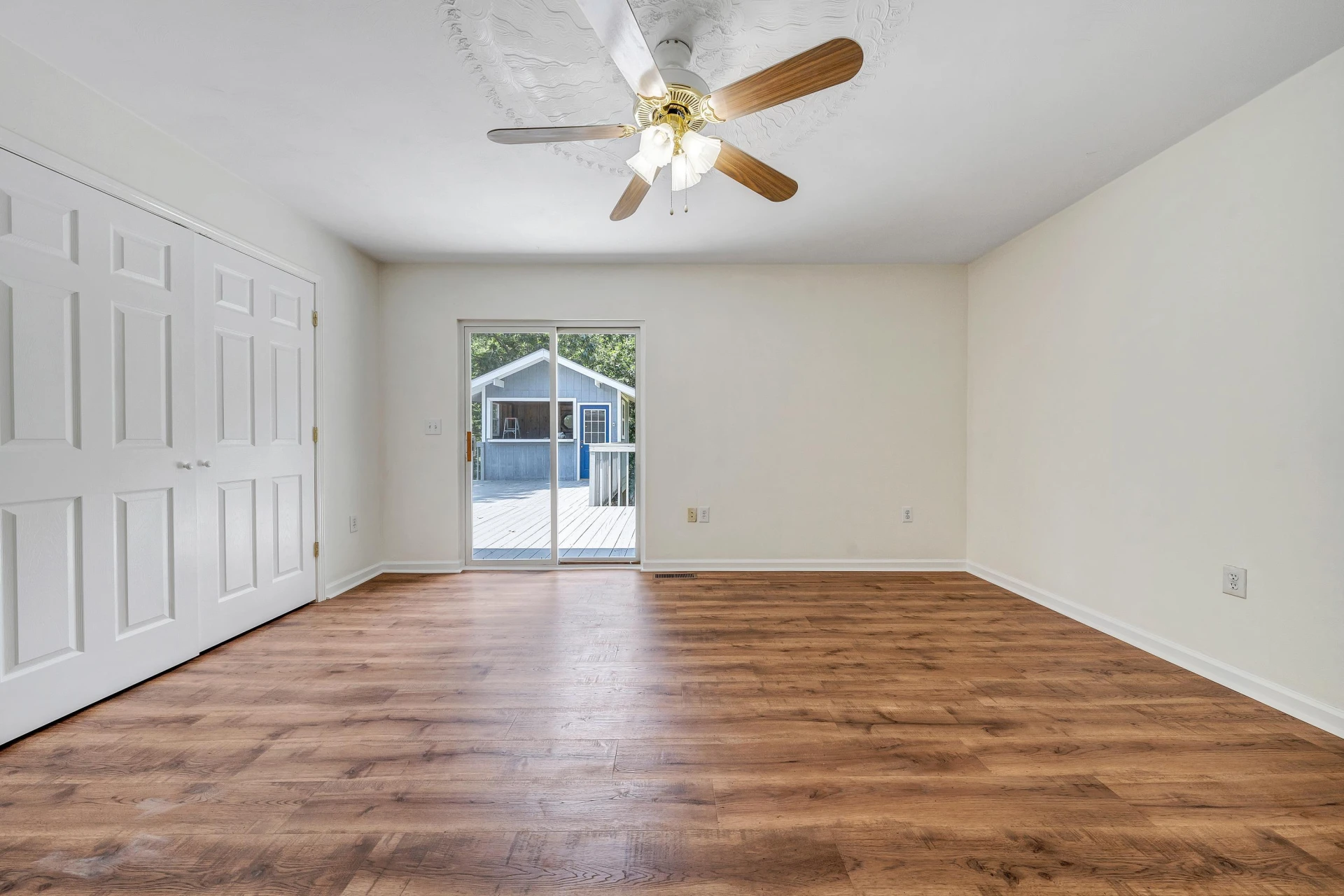 420 Stonybrook RD - Photo 17