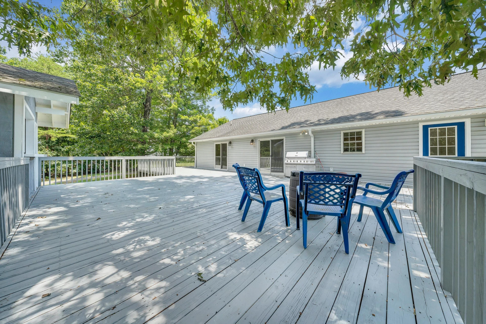 420 Stonybrook RD - Photo 33