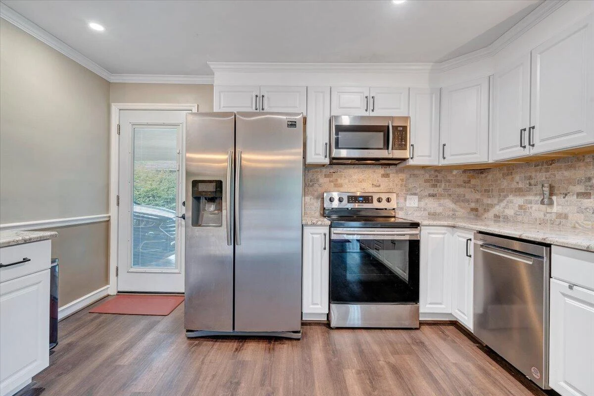 4531 Cresthill DR - Photo 13