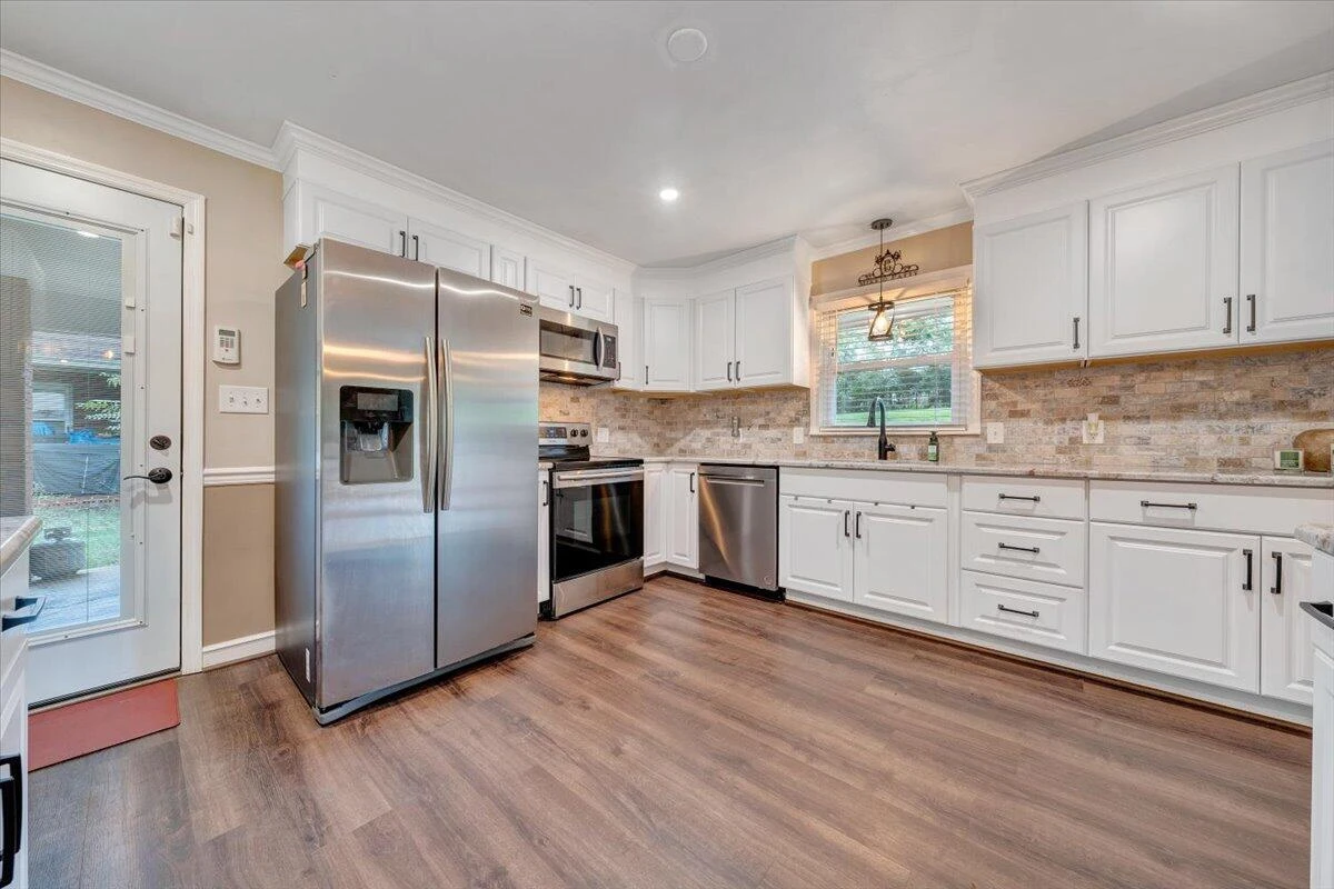 4531 Cresthill DR - Photo 18