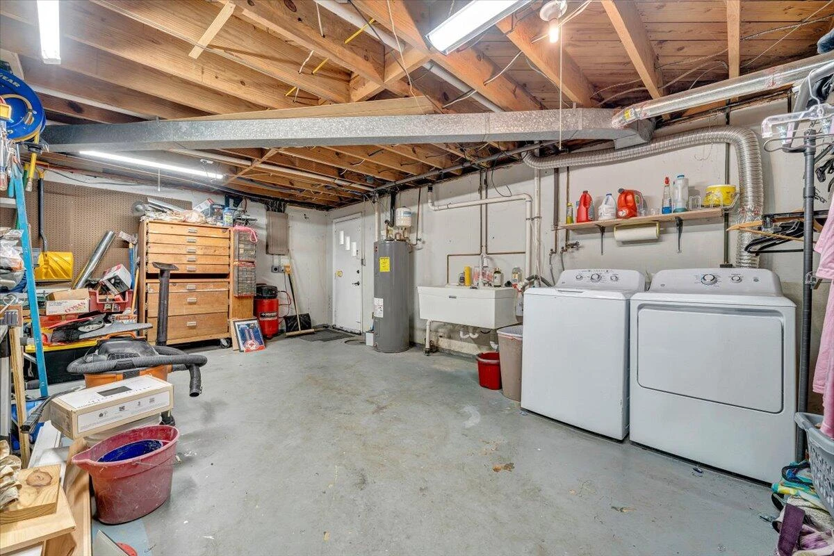 4531 Cresthill DR - Photo 37