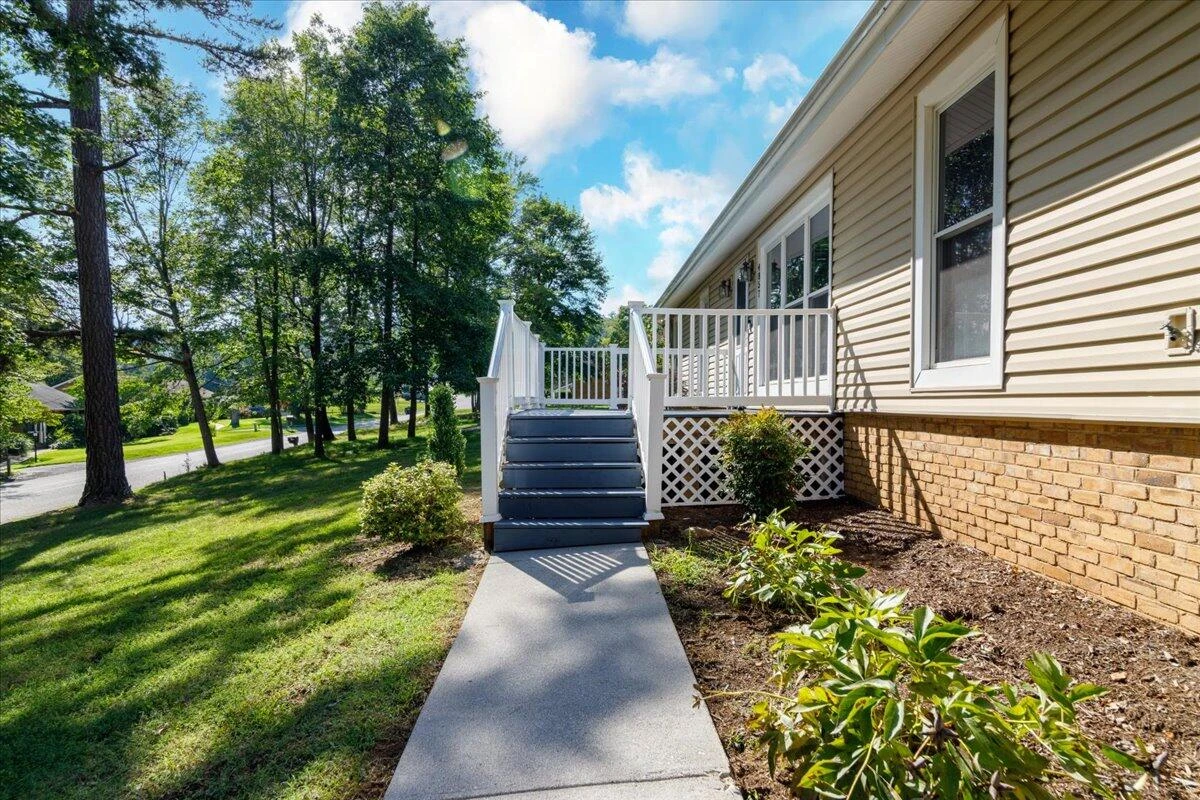 4857 Warrior DR - Photo 3