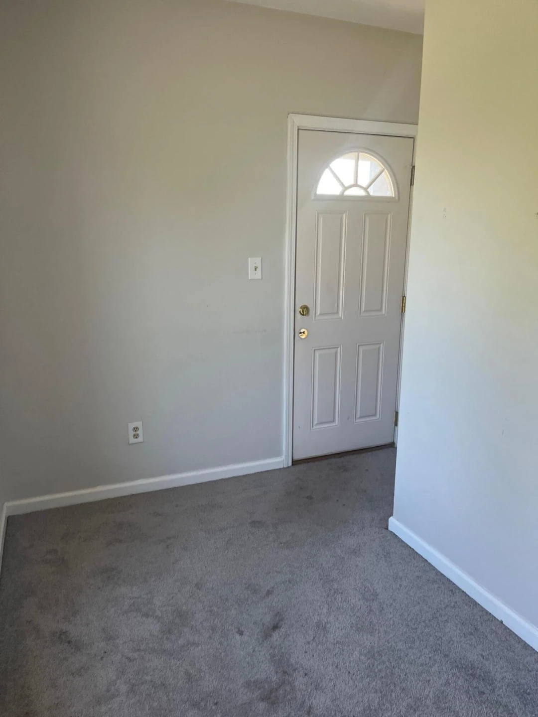 302 Patton AVE NW - Photo 23