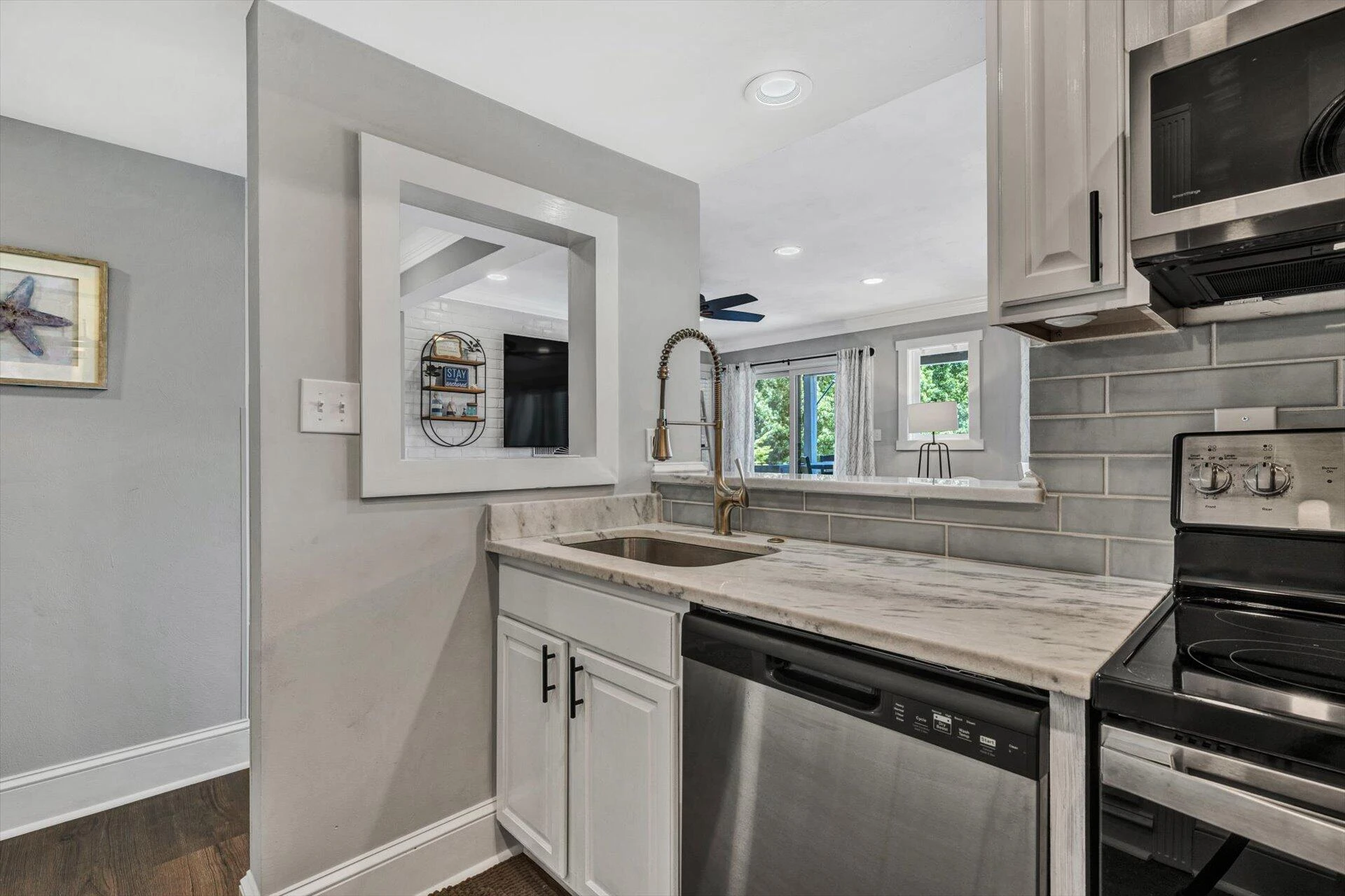 290 Sailors Cove DR #404 - Photo 5