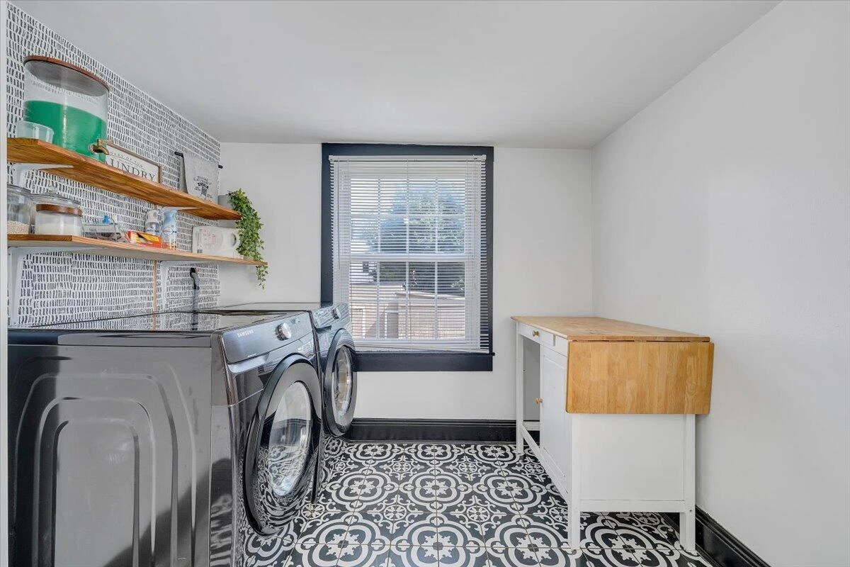 367 Washington AVE SW - Photo 17