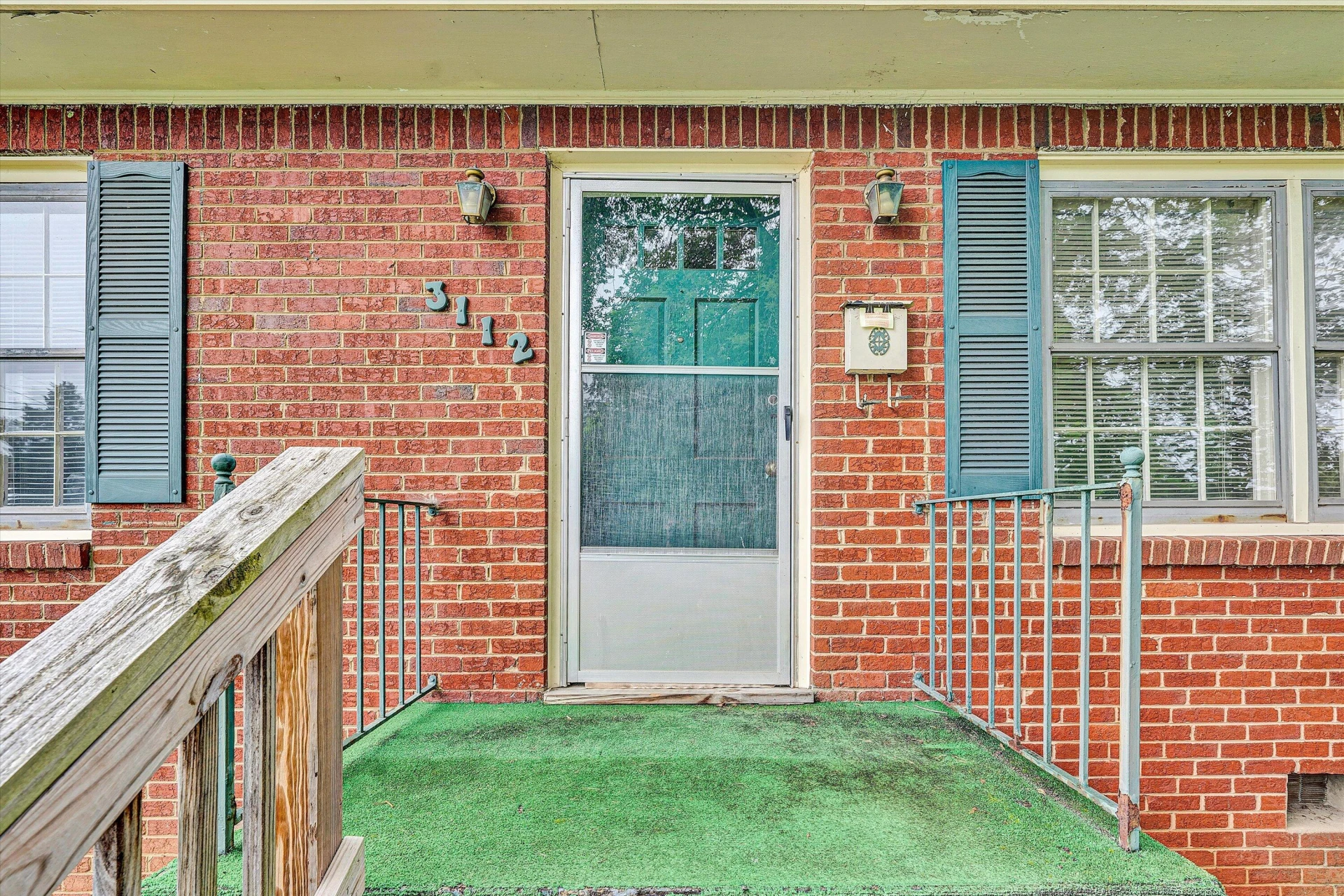 3112 PLANTATION RD NE - Photo 5