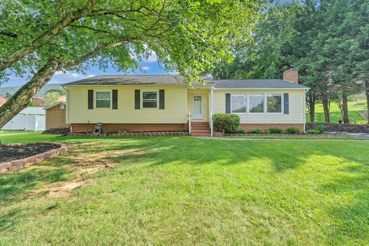 58 Grimes ST