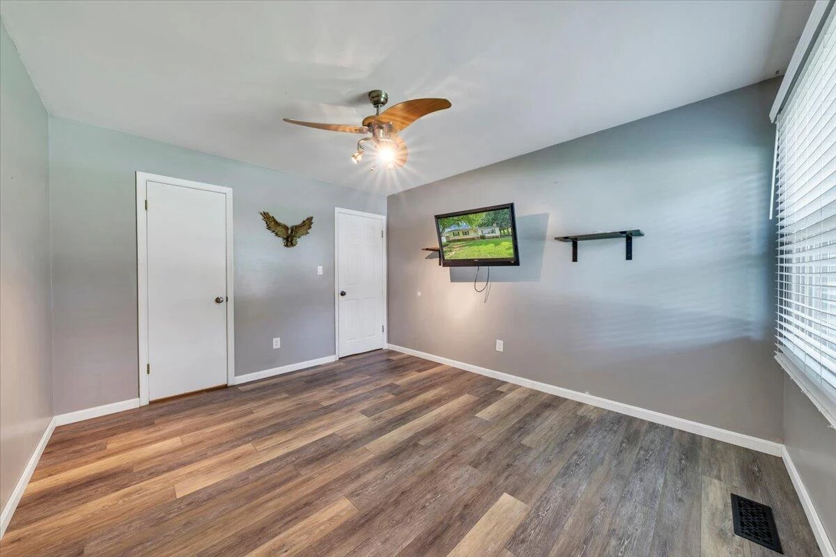 58 Grimes ST - Photo 20