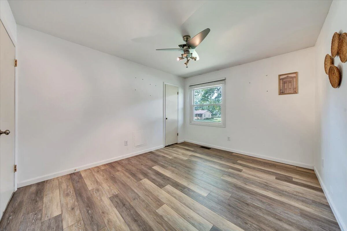 58 Grimes ST - Photo 23
