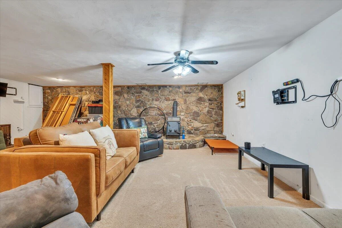 58 Grimes ST - Photo 25