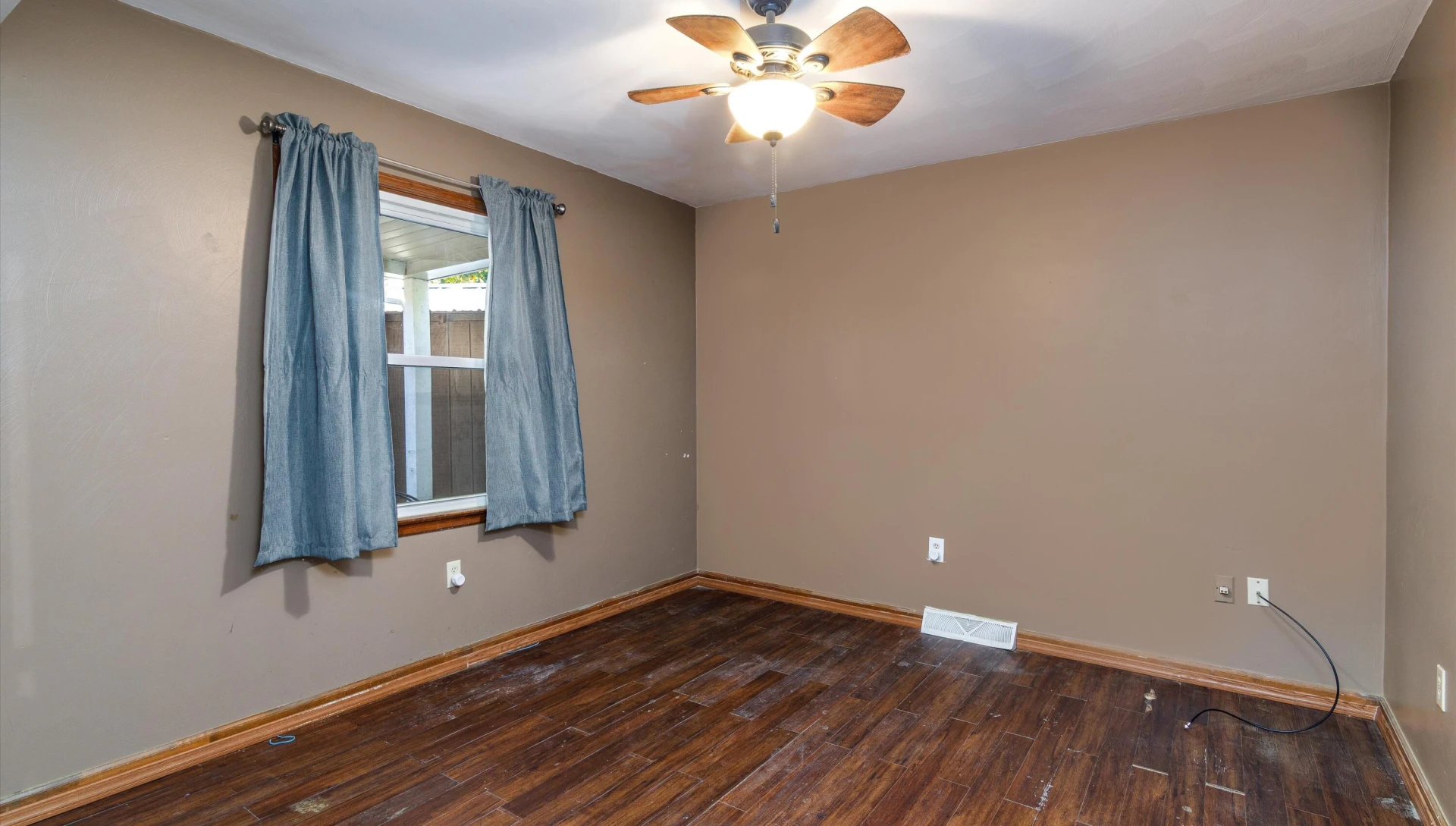 200 Cascade DR - Photo 20