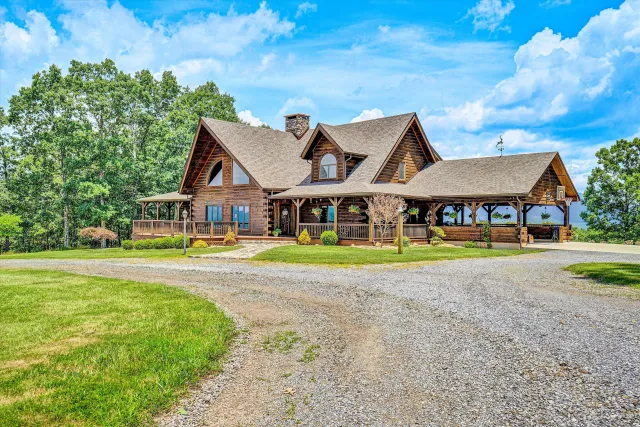 500 Jacksons Flat, Covington, VA, 24426