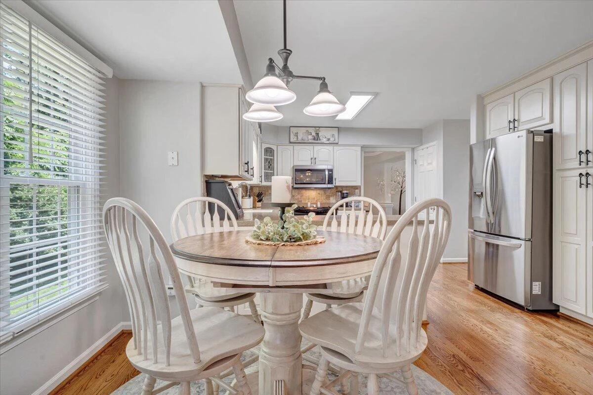 204 Apple LN - Photo 16
