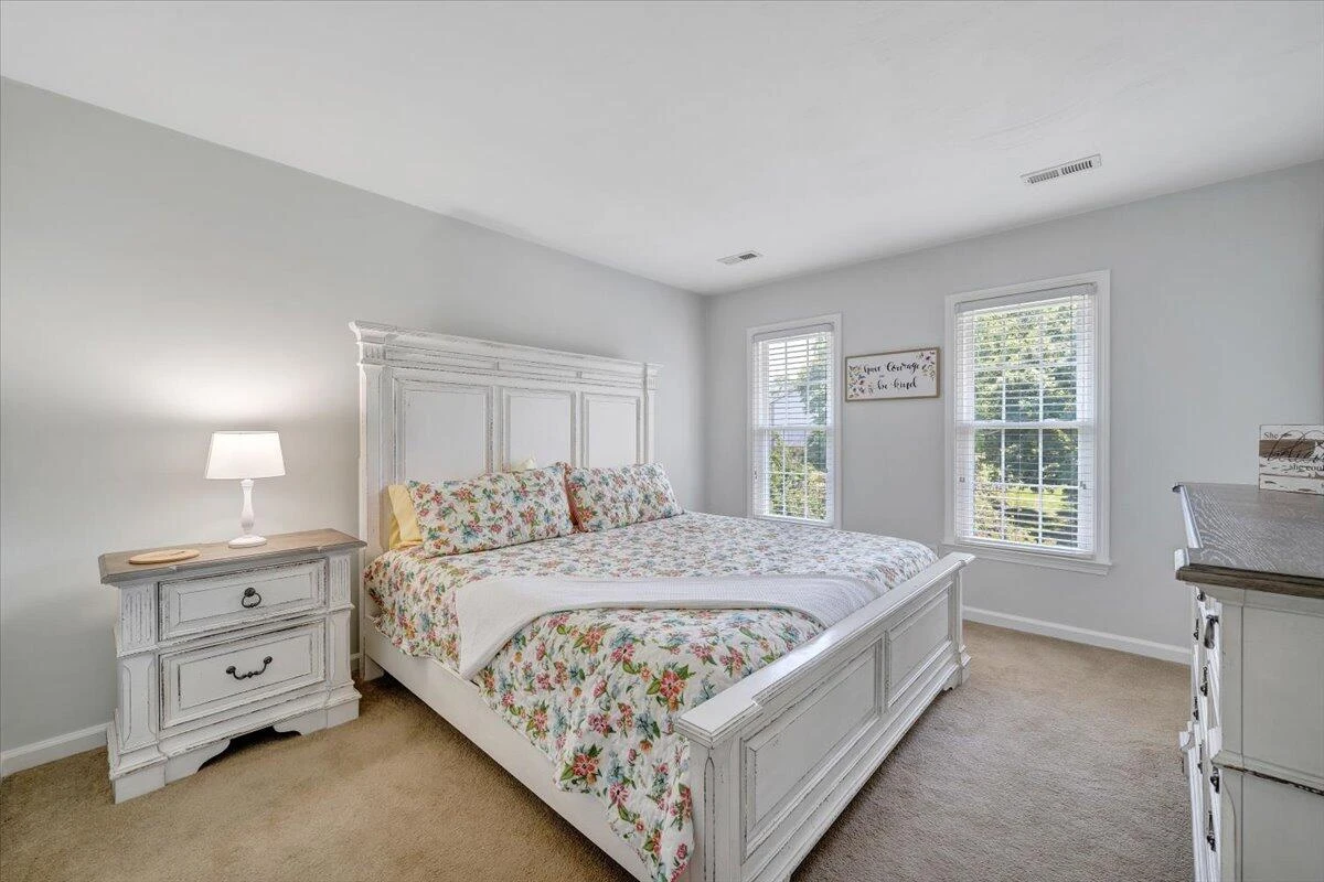 204 Apple LN - Photo 23