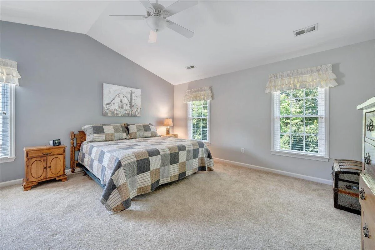 204 Apple LN - Photo 28