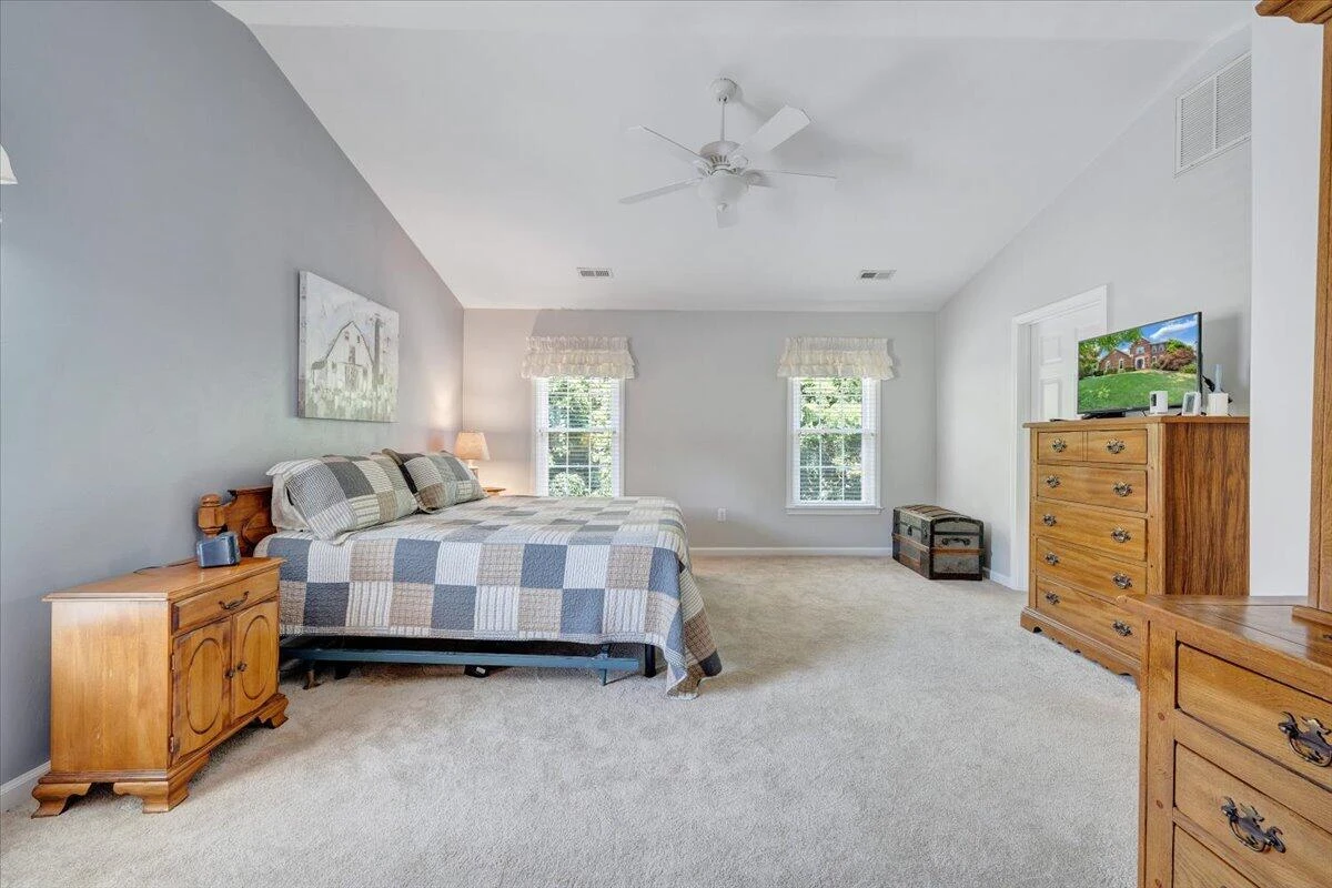 204 Apple LN - Photo 30