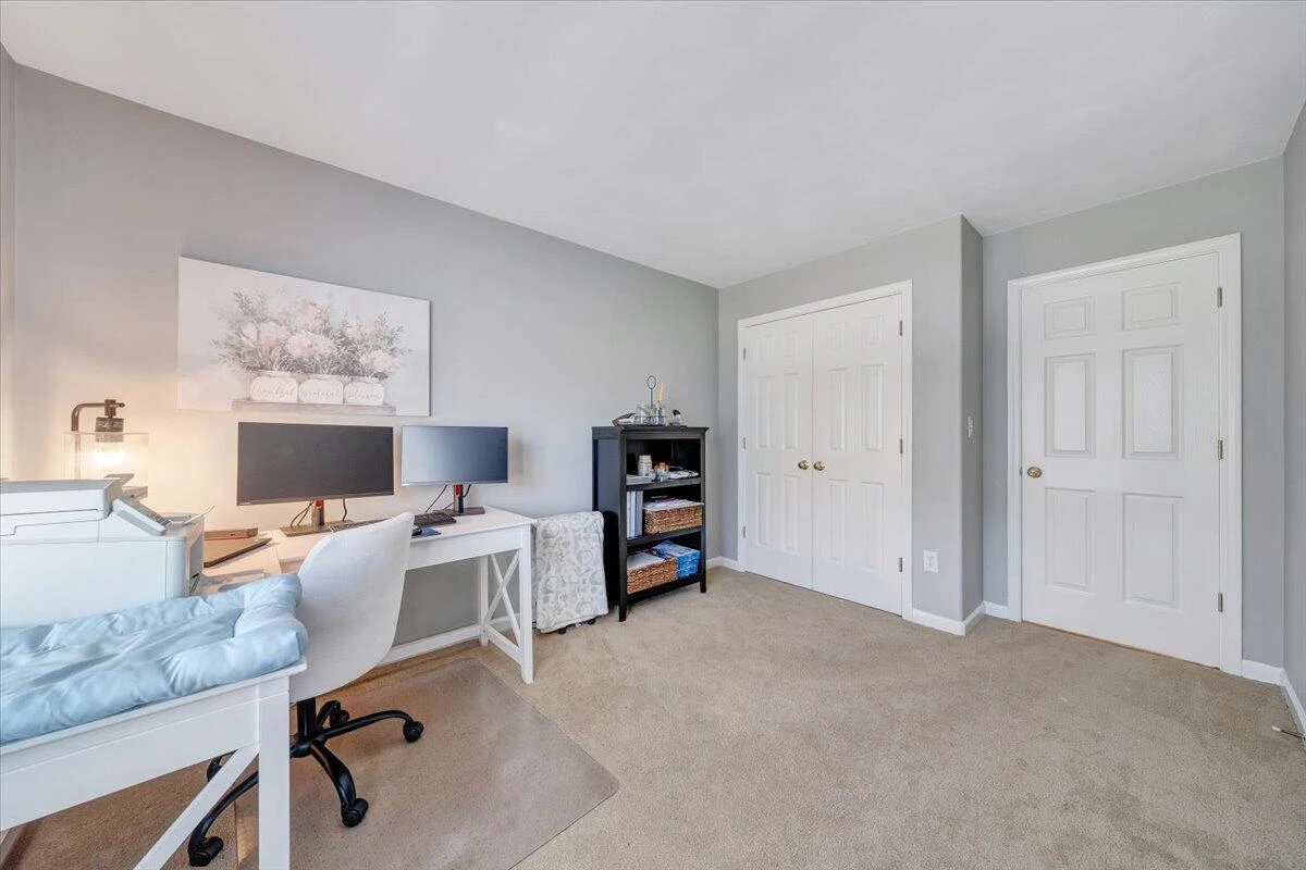 204 Apple LN - Photo 39