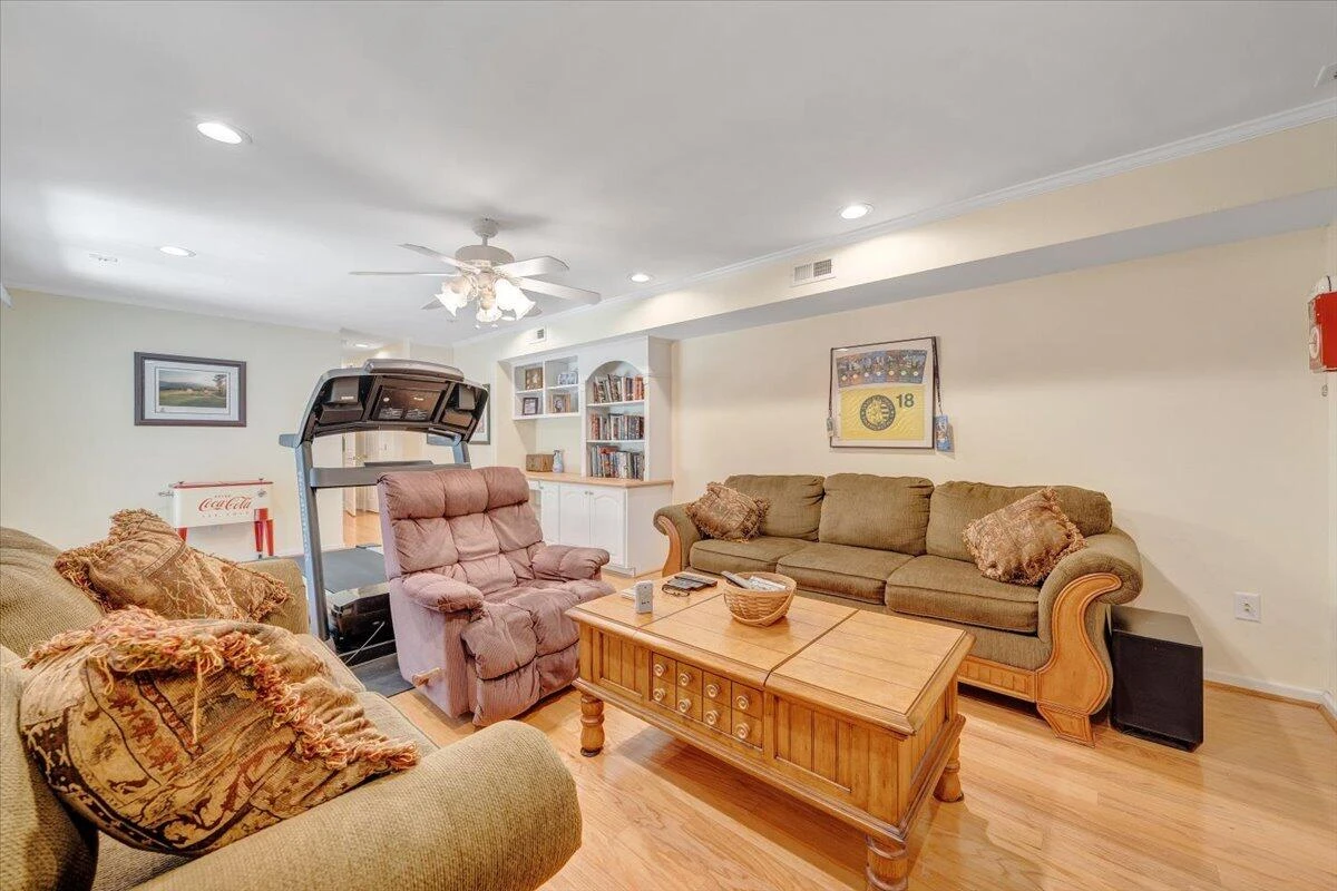 204 Apple LN - Photo 54