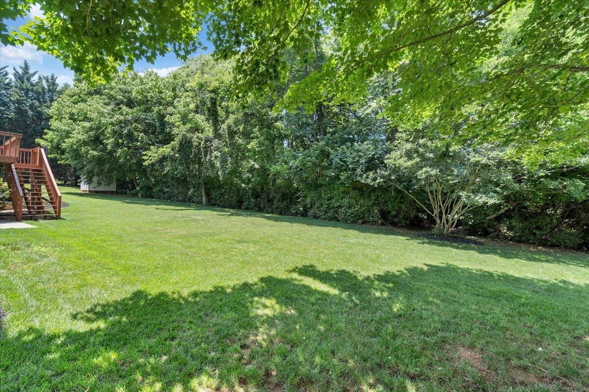 204 Apple LN - Photo 60