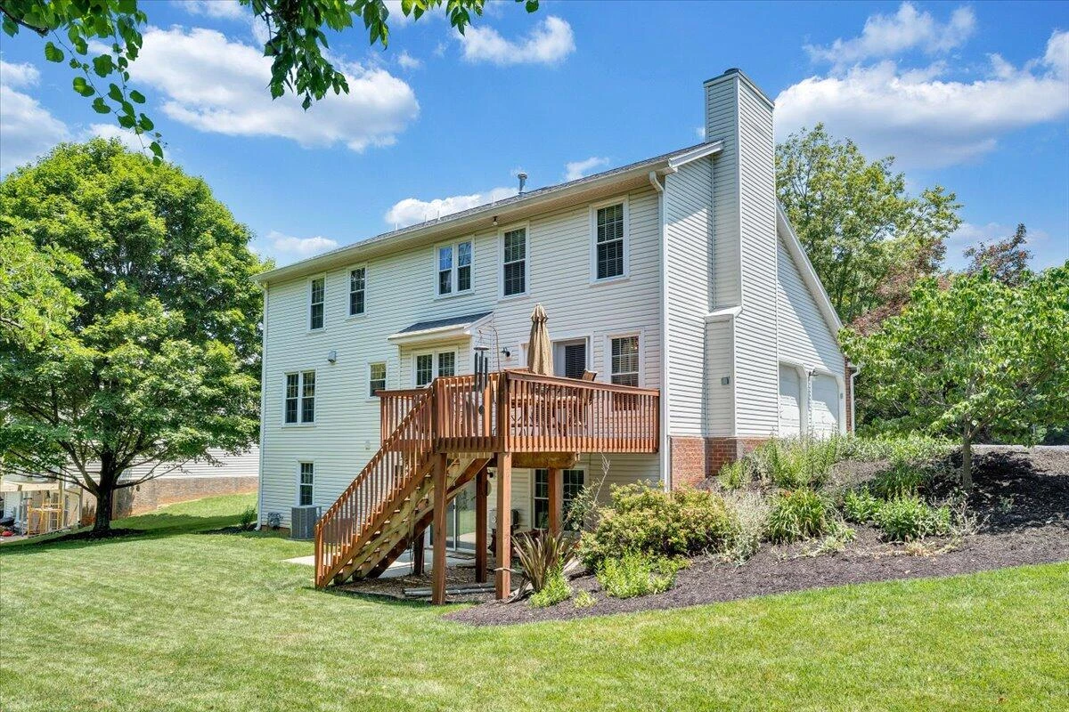 204 Apple LN - Photo 66