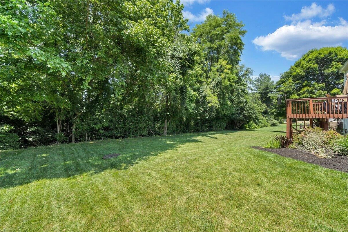 204 Apple LN - Photo 68