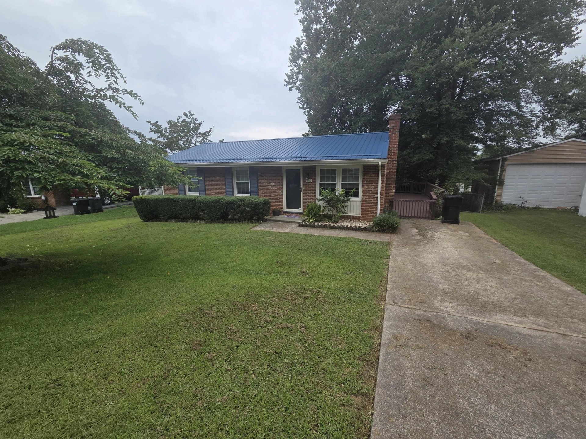 512 Crofton DR - Photo 13