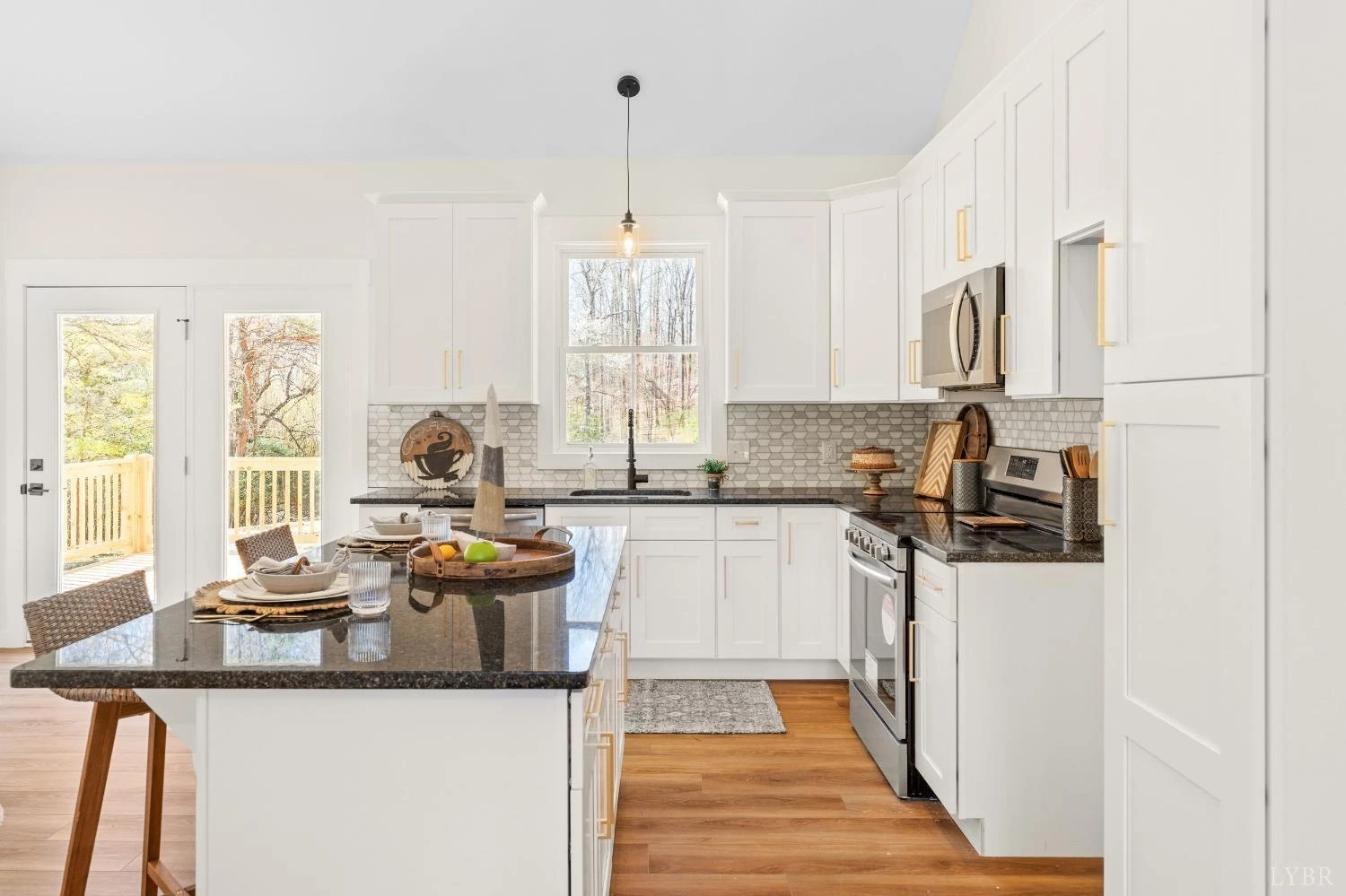 1368 Hickory Cove LN - Photo 12