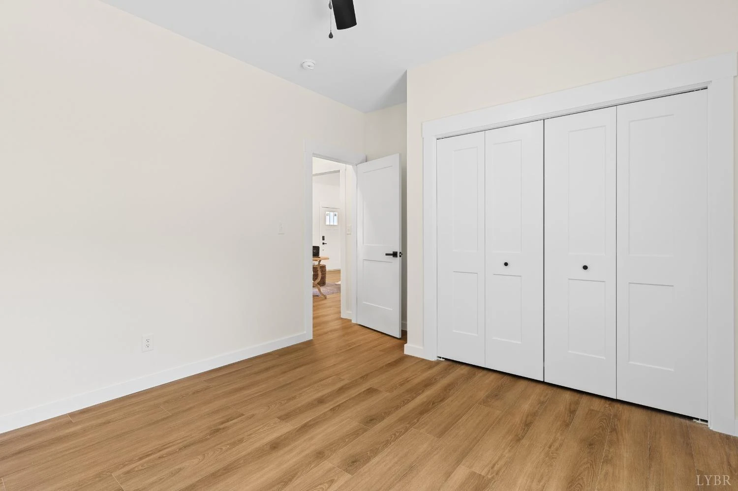 1368 Hickory Cove LN - Photo 28