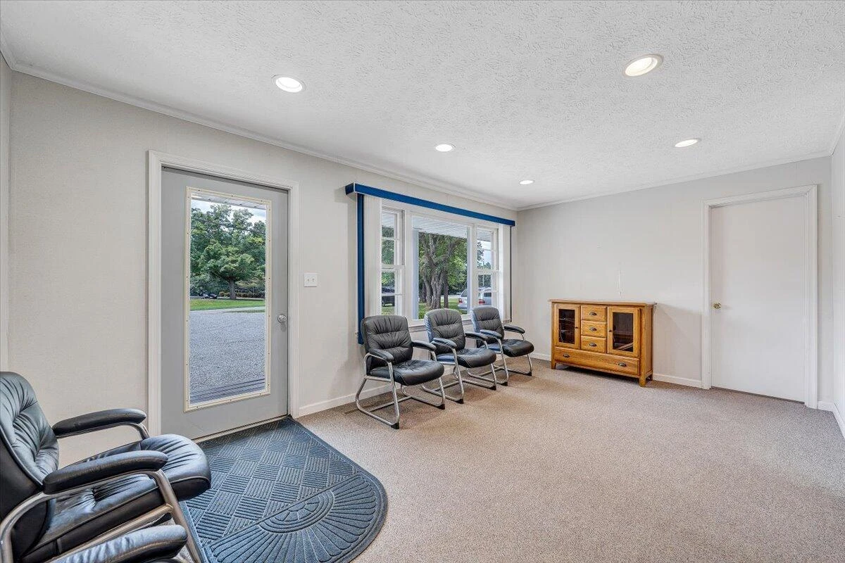 15388 Moneta RD - Photo 4