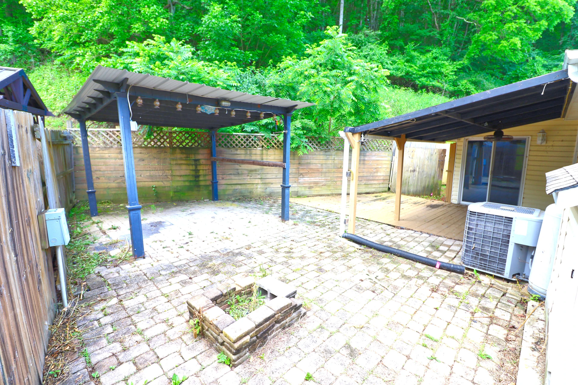 829 Walton RD - Photo 5