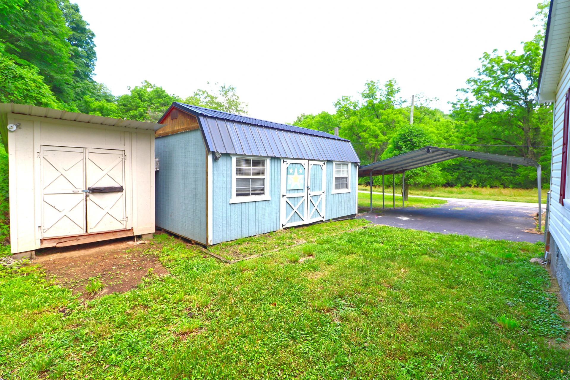 829 Walton RD - Photo 6