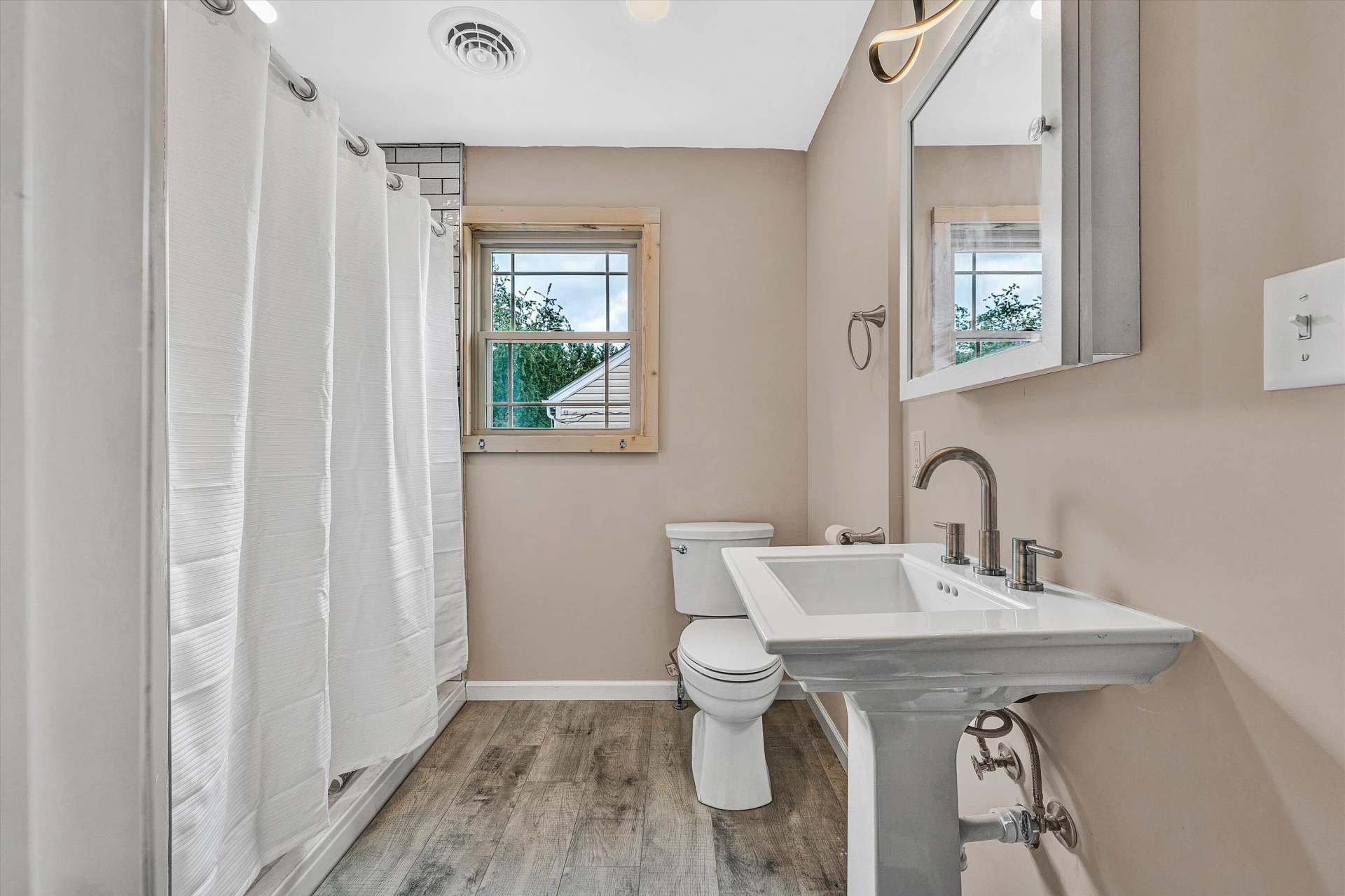 2717 Cumberland ST NW - Photo 15
