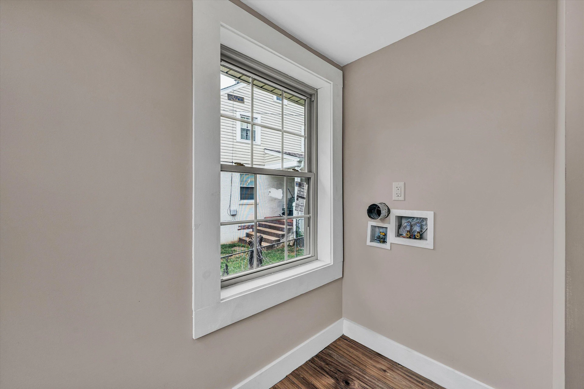 2717 Cumberland ST NW - Photo 25