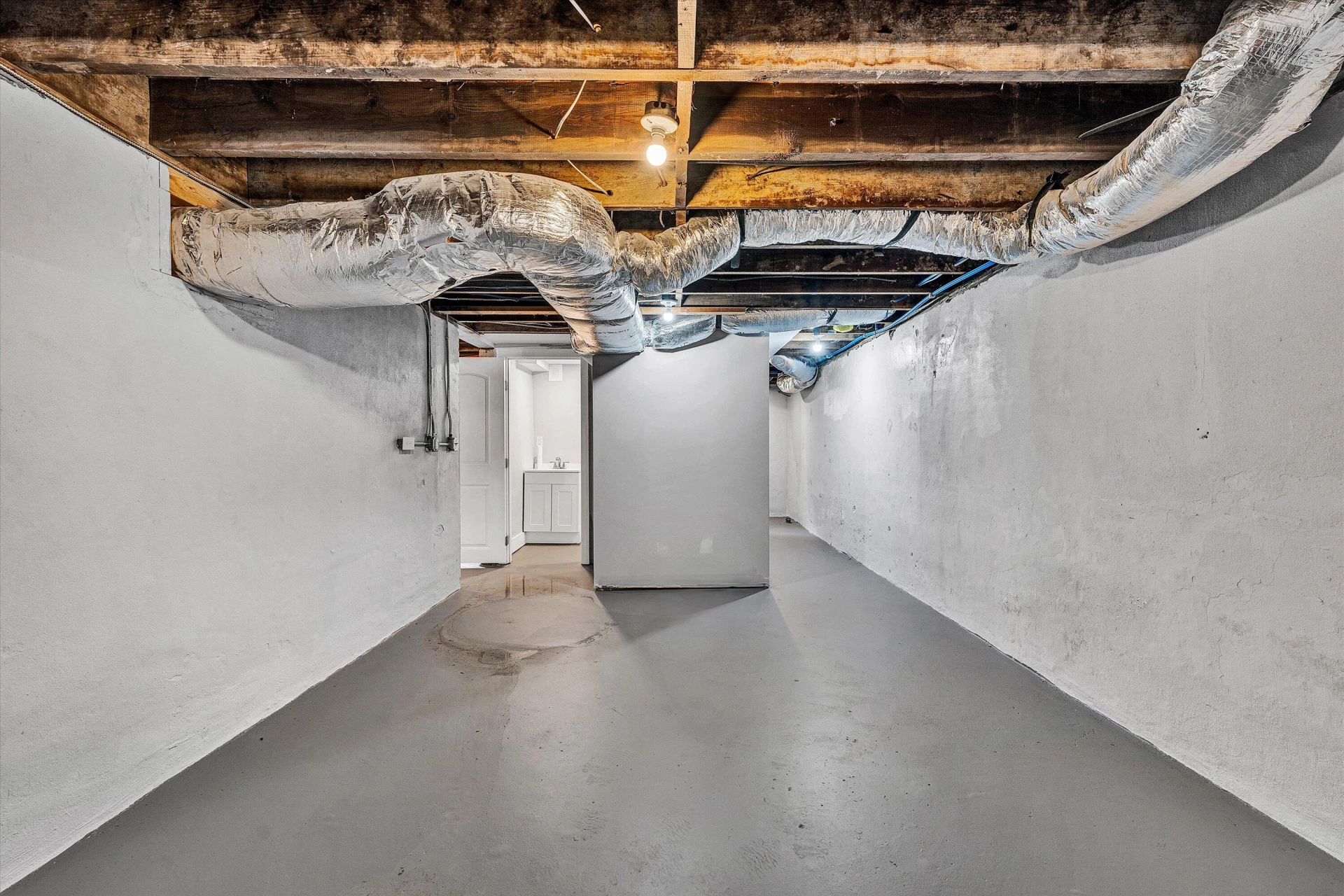 2717 Cumberland ST NW - Photo 30