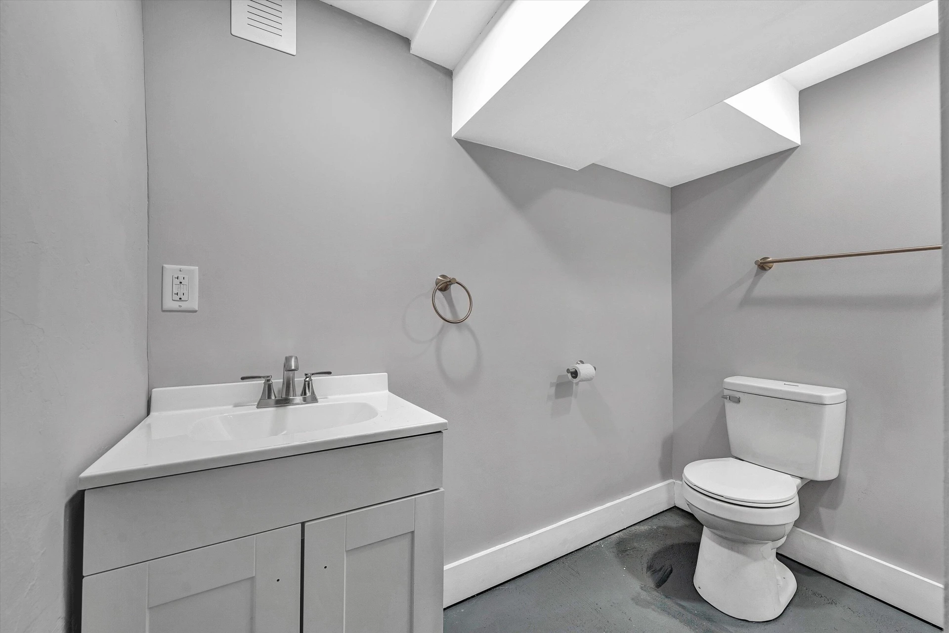 2717 Cumberland ST NW - Photo 31