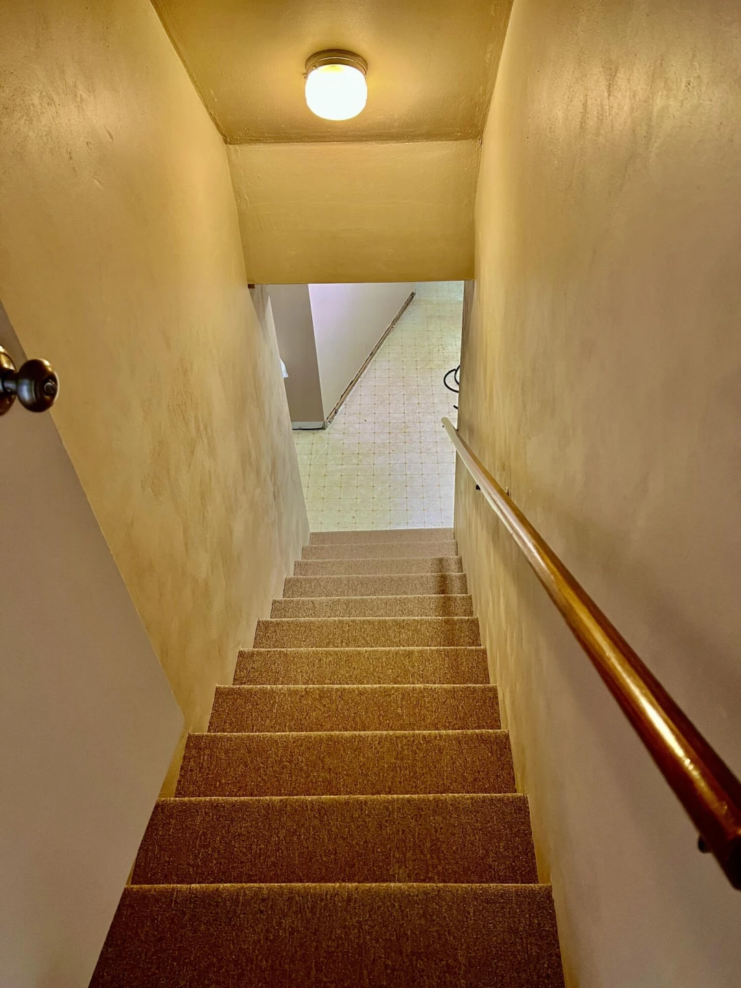 805 Hillcrest DR - Photo 17