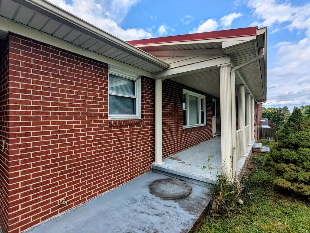 714 Glendale RD - Photo 7
