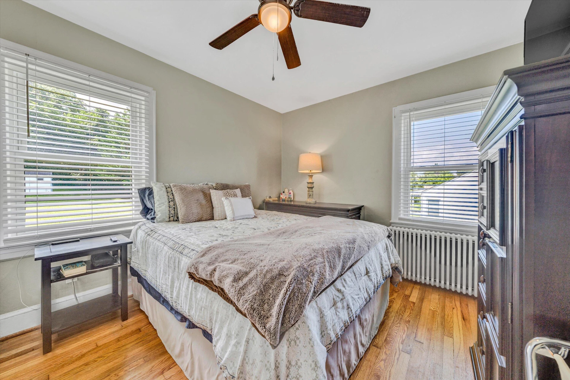 5215 Eden AVE - Photo 11