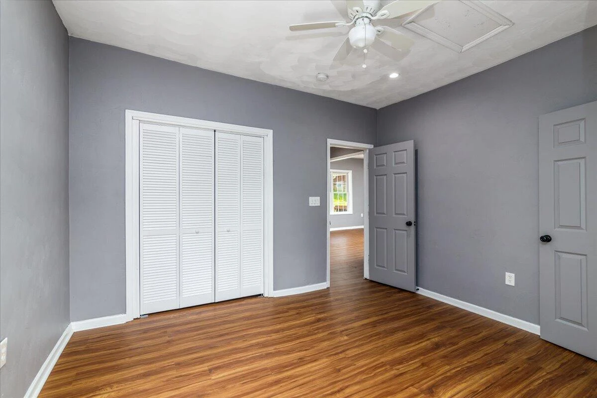 2407 Maryland AVE NW - Photo 13